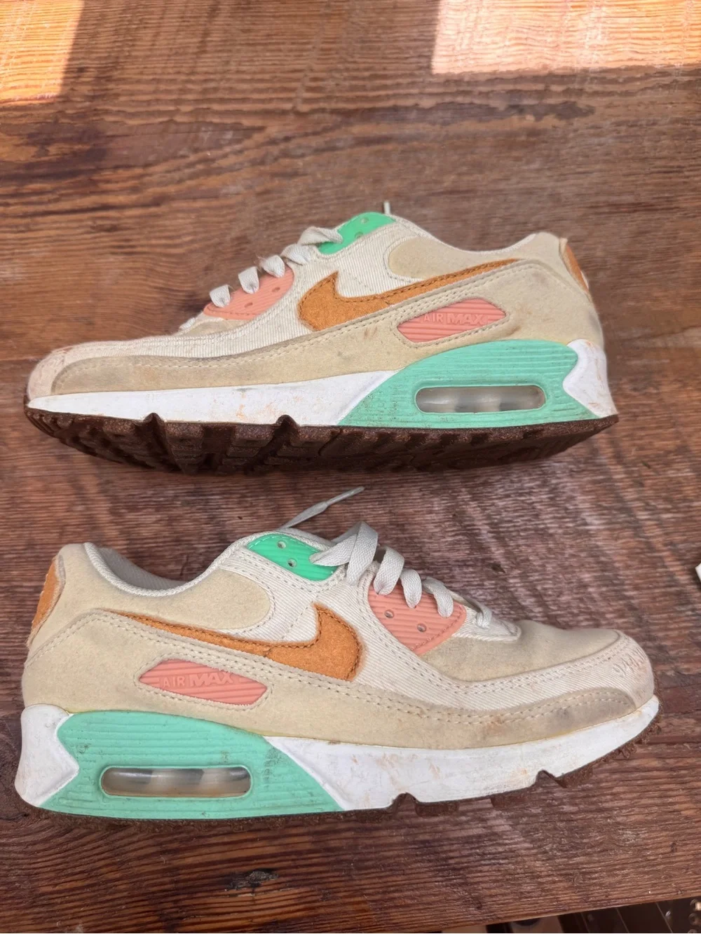 Nike Cream Canvas Low-Top Sneaker with Peach & Mint Accents